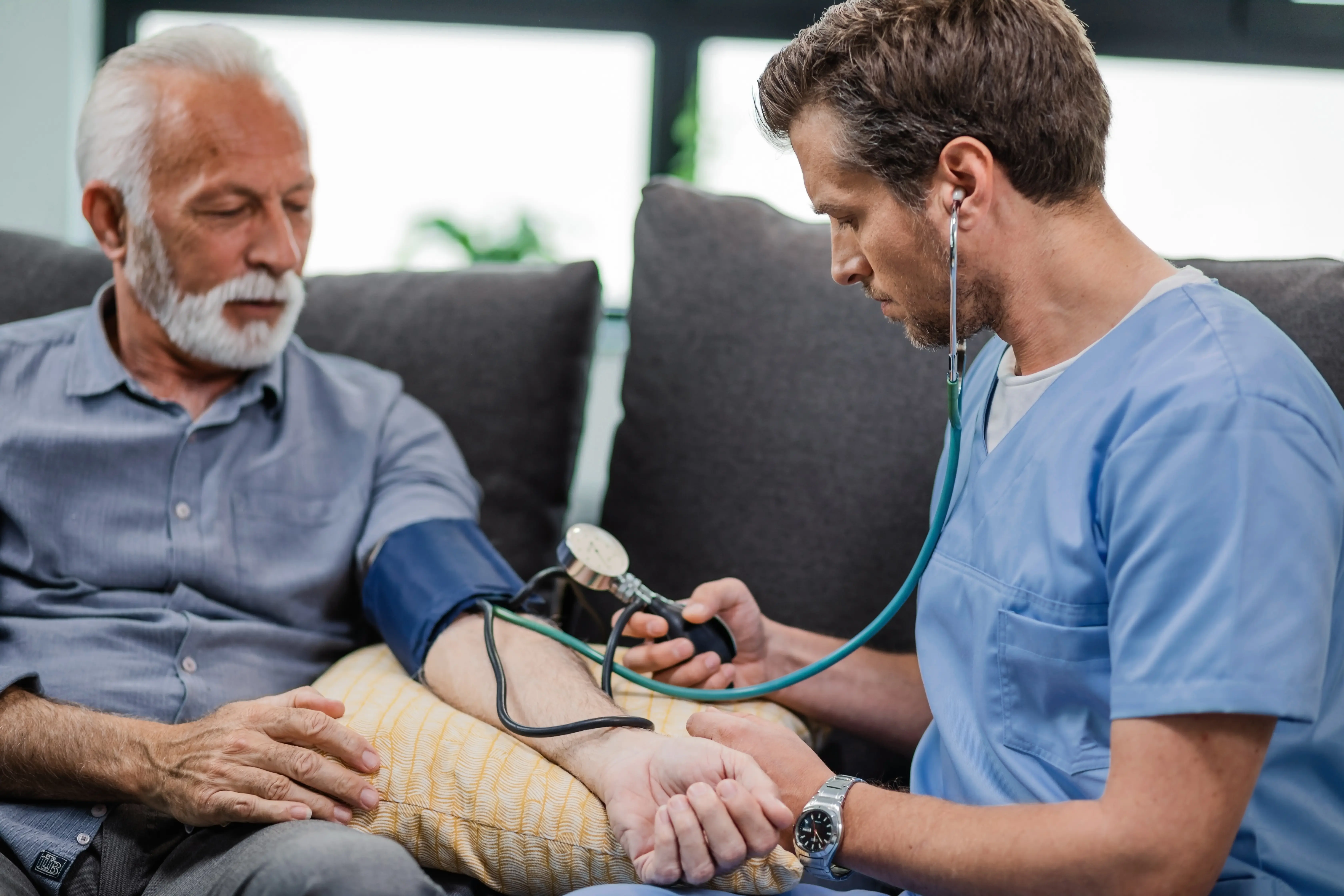 Enfermagem em Cardiologia Enfermagem em Cardiologia